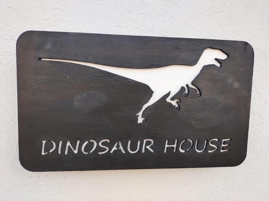 Dinosaur House Apartman Coll de Nargó Kültér fotó